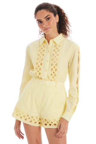 Camila Shorts in Butter