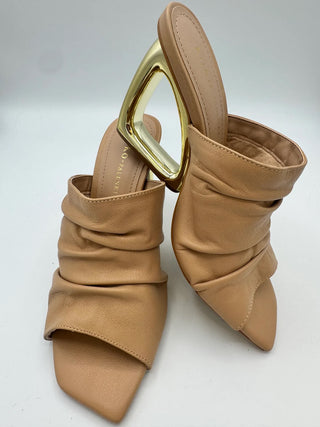 Aspen in Camel Leather