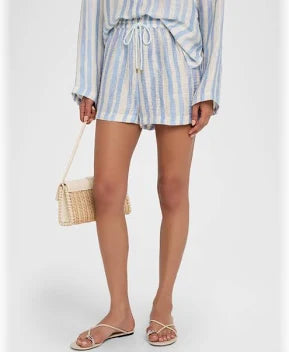 Ana Beach Short in Agua