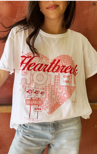 Airport Tee Heartbreak Hotel Graphic
