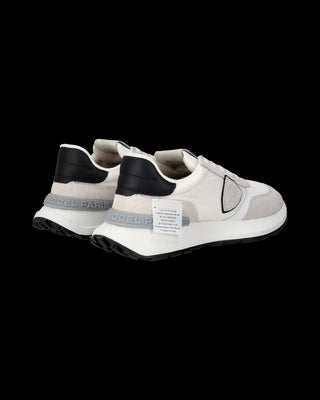 Antibes Low-Top Sneaker