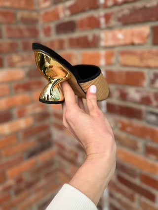 Thea Heel, Black Nubuck Raffia