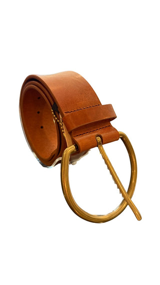 Yaslin Belt, Brandy